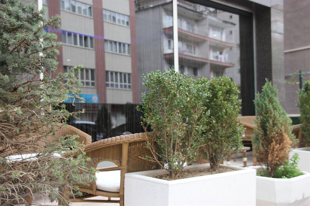 Ankara Risiss Hotel Bagian luar foto