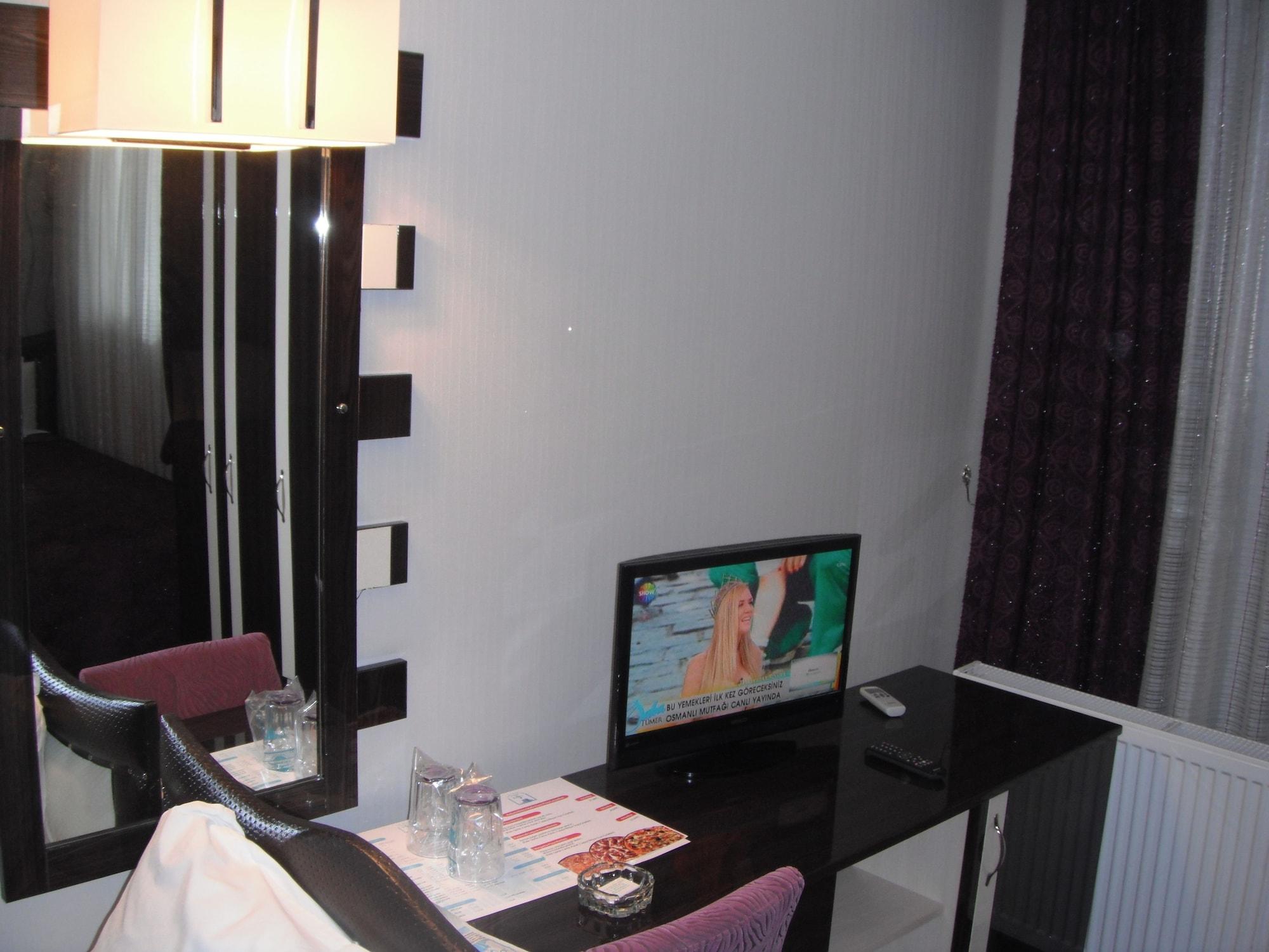 Ankara Risiss Hotel Bagian luar foto