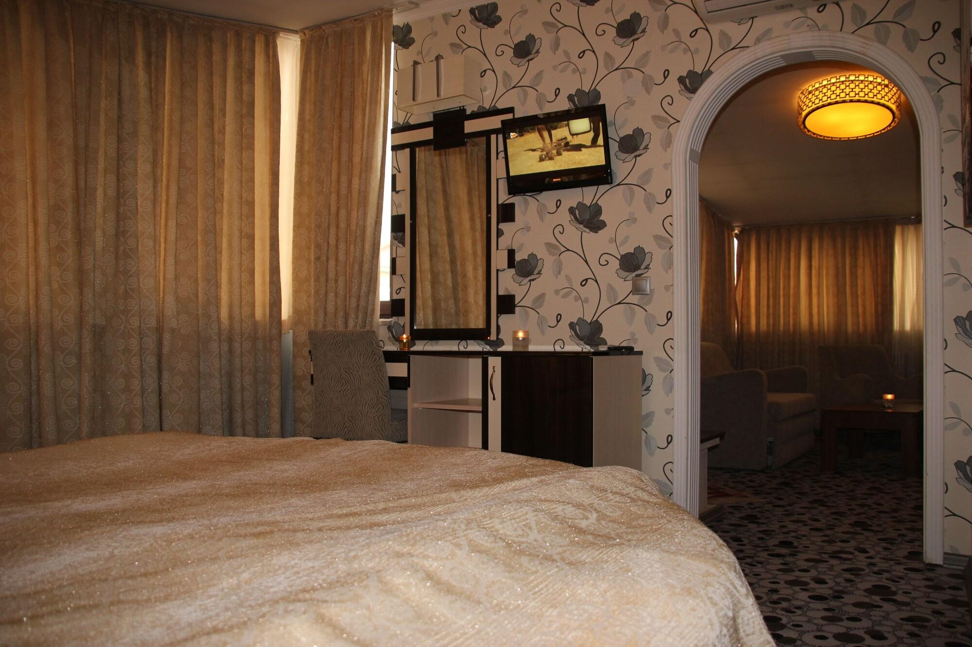 Ankara Risiss Hotel Bagian luar foto
