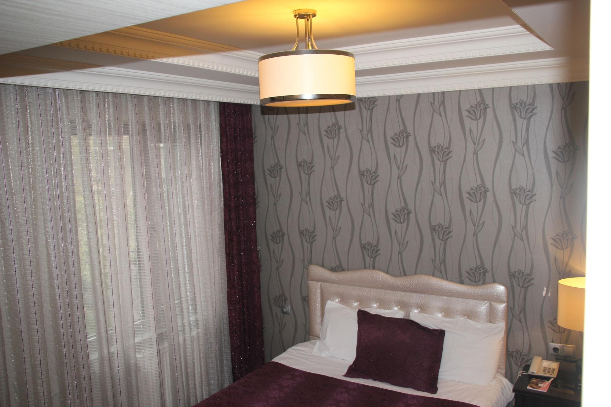 Ankara Risiss Hotel Bagian luar foto